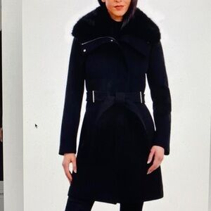 Michael Kors Wool Blend coat with removable Faux Fur Collar Black size L